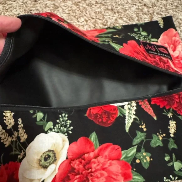 Makeup Junkie Cosmetic Bag - Picture 2 of 2